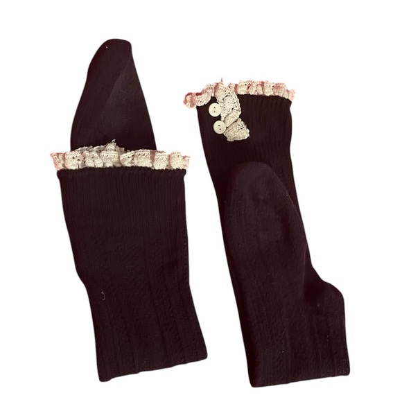 GRACE AND LACE BOOT SOCKS - Picture 7 of 10